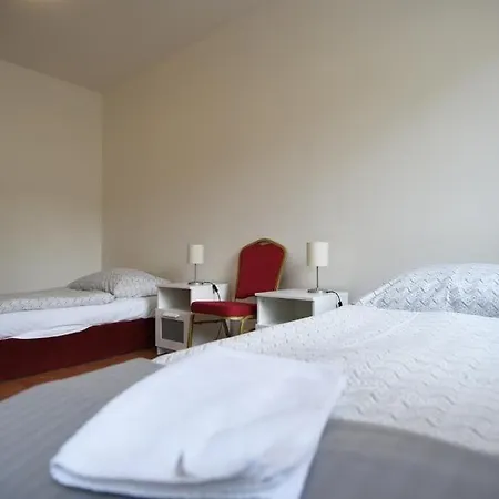 Taxis Hotel 2*