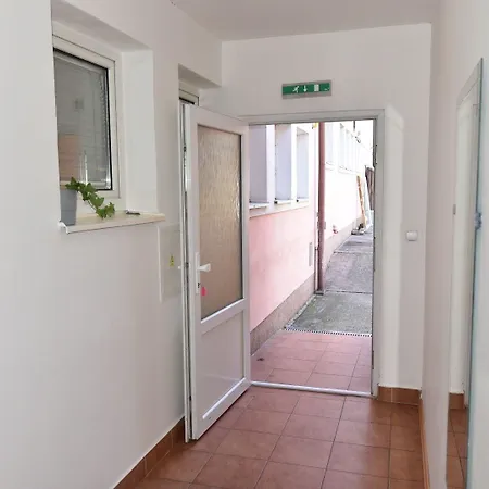 Taxis 2* 布拉迪斯拉发