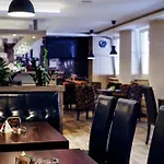Hotell Taxis 2*